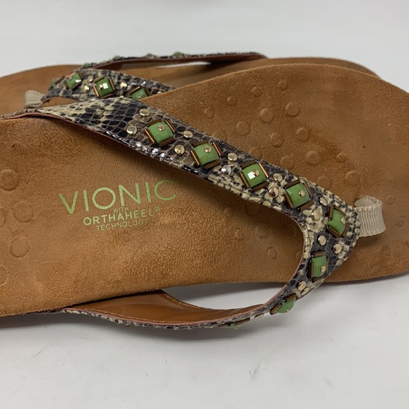 Vionic slip on sandals with Orthaheel technology animal print gold tone beaded - Picture 2 of 8